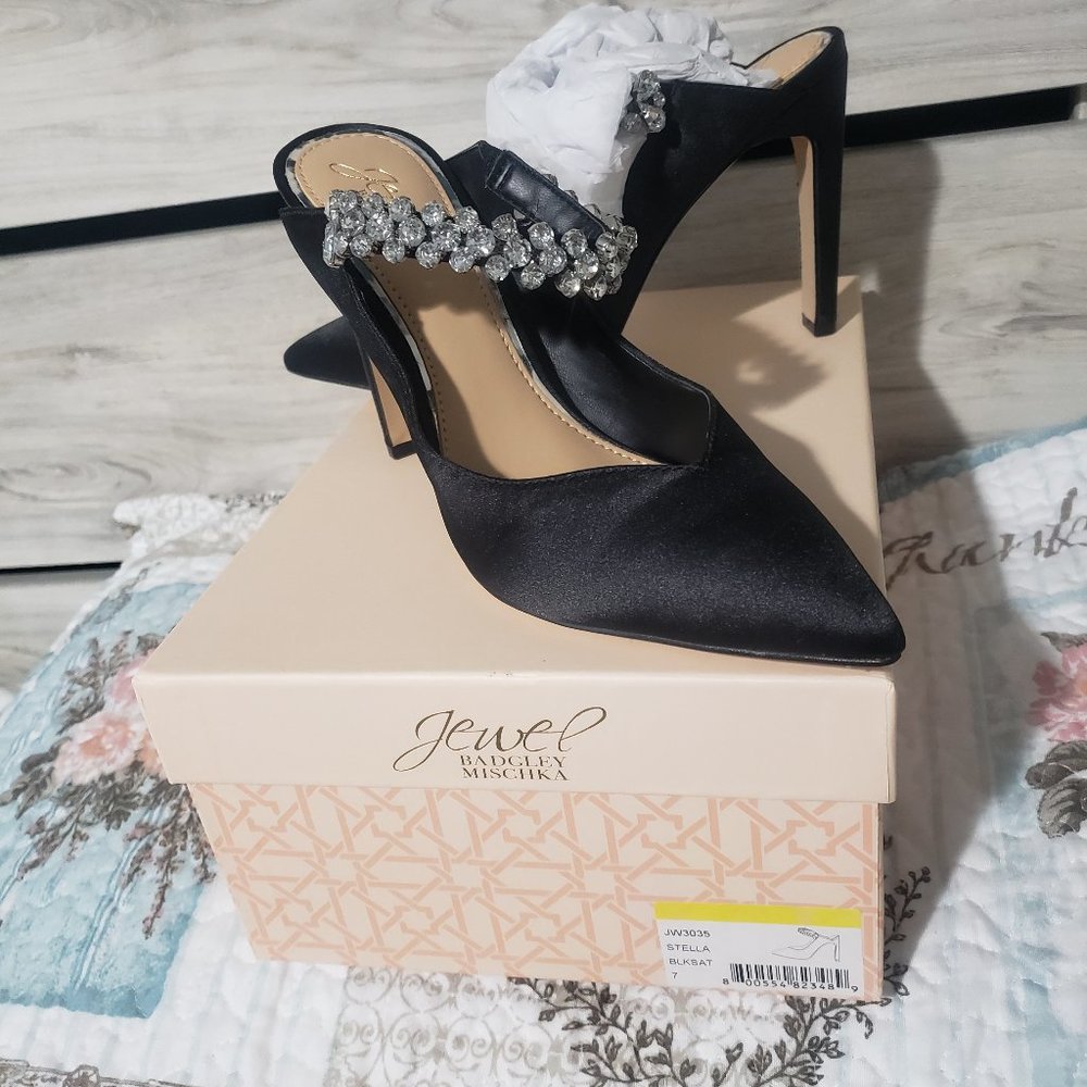 Badgley Mischka shoes